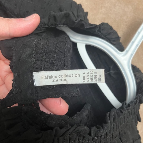 Zara Blouse (free gift with purchase) - Picture 7 of 7